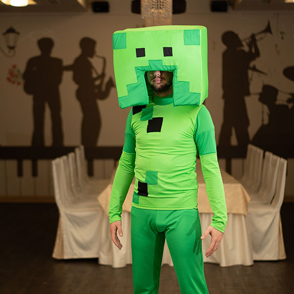 1042